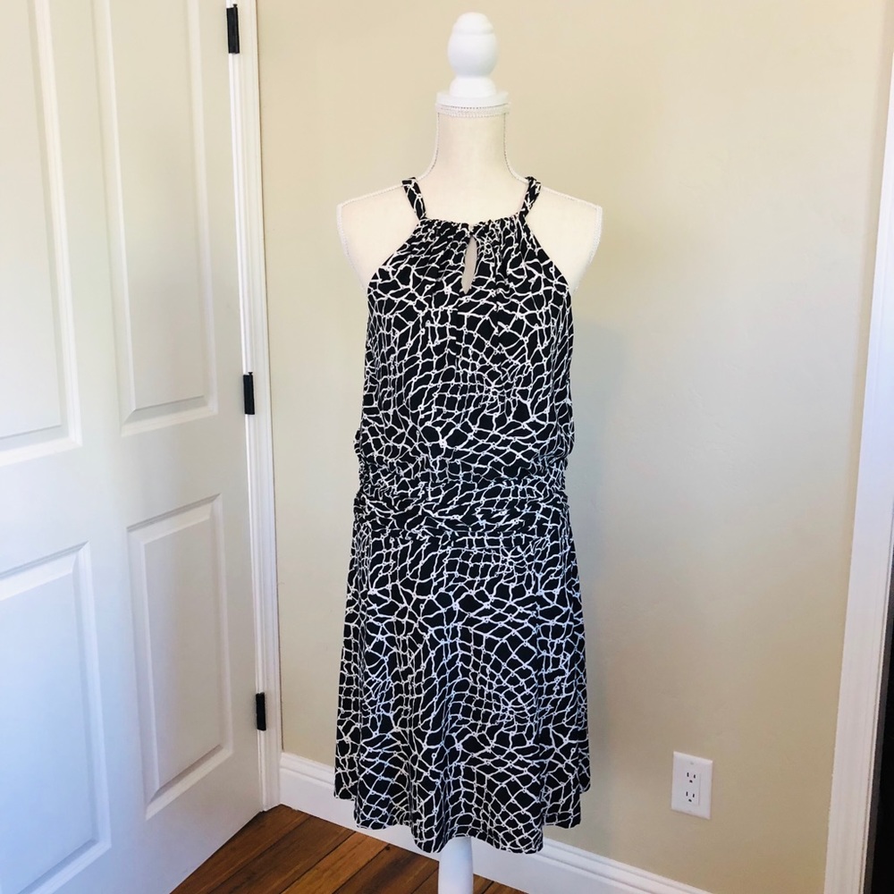 NWT - BCBG- Max Azria women’s dress Size: M